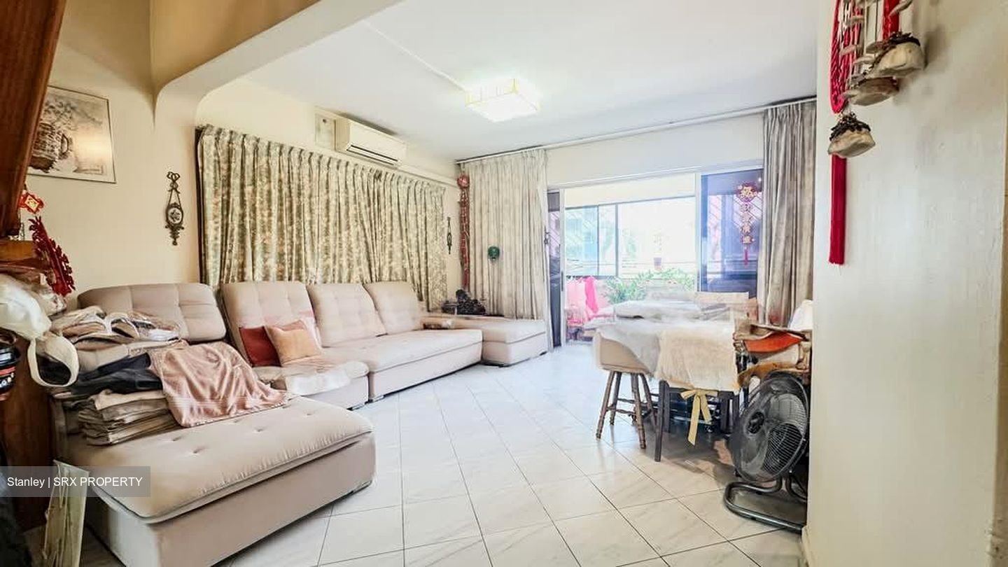 Blk 108 Rajah Court (Toa Payoh), HDB Executive #583945741
